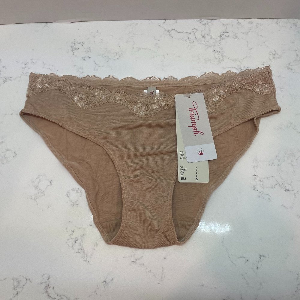 Triumph Lace Trim Underwear